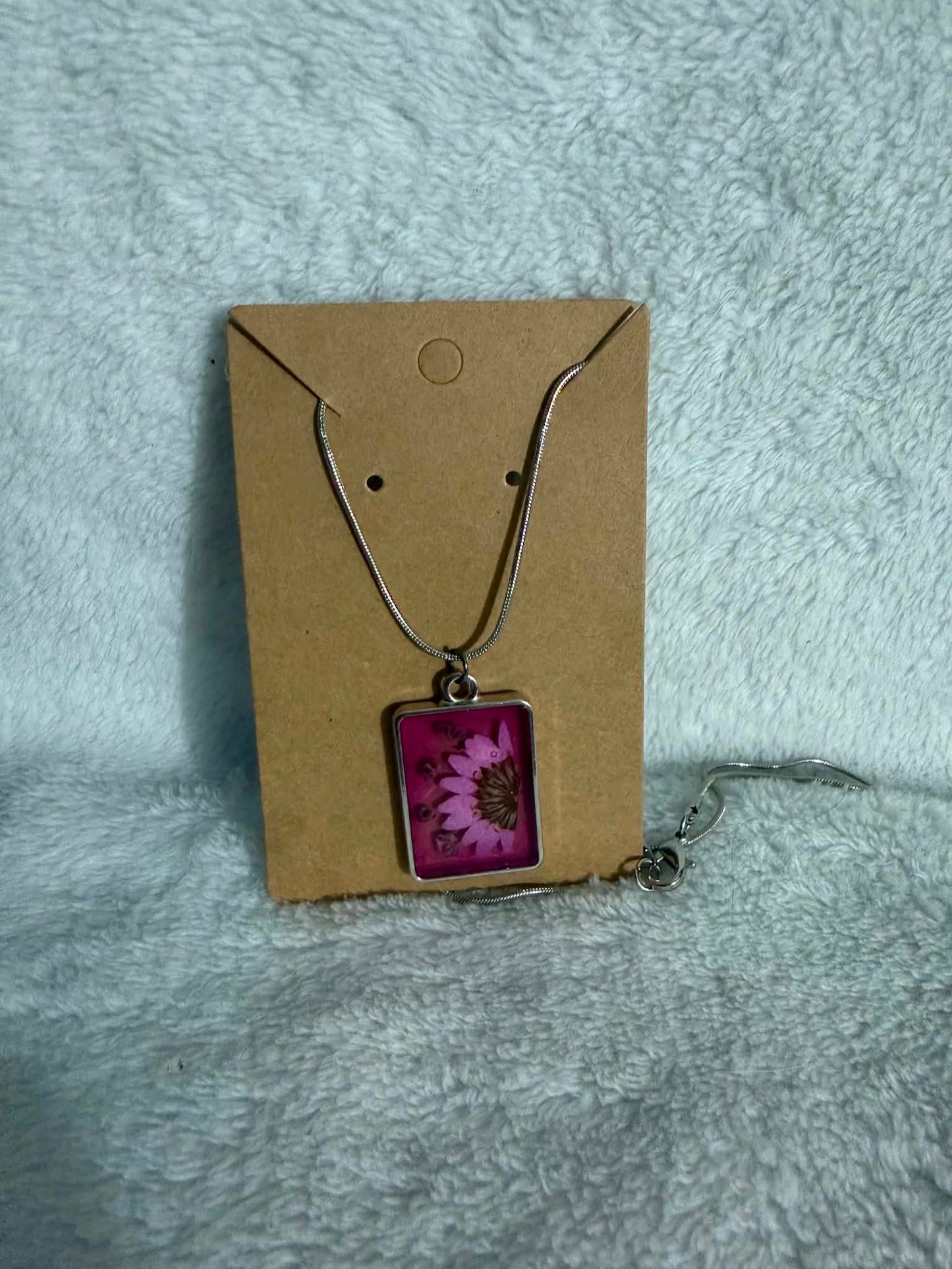 Daisy Botanical Resin Bezel Pendant Necklace