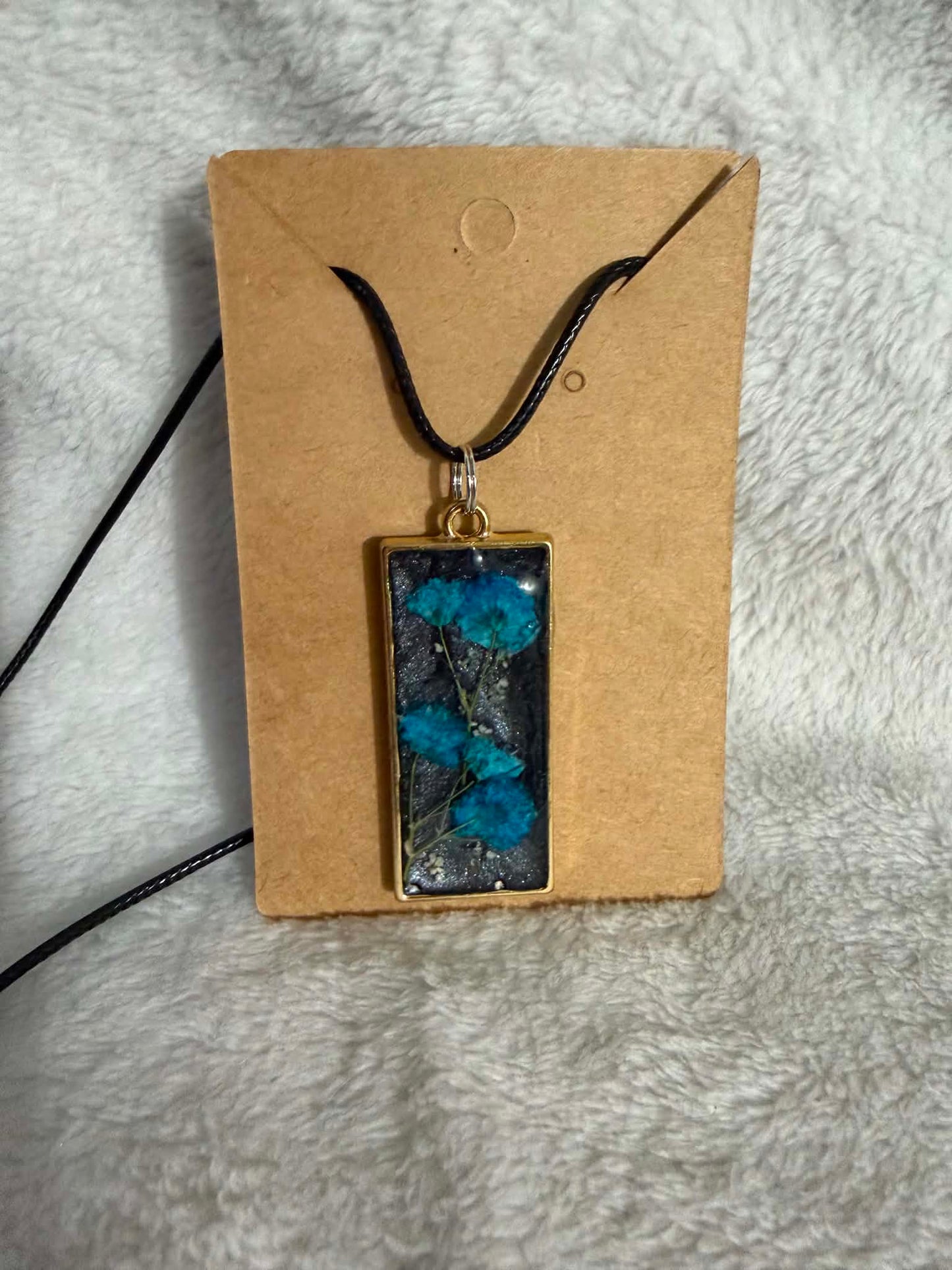 Turquoise Baby's Breath Resin Rectangle Bezel Pendant Necklace