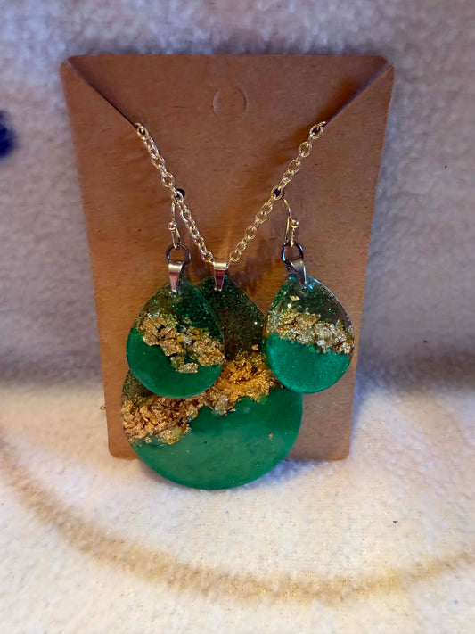 Emerald & Gold Foil Teardrop Resin Jewelry Set