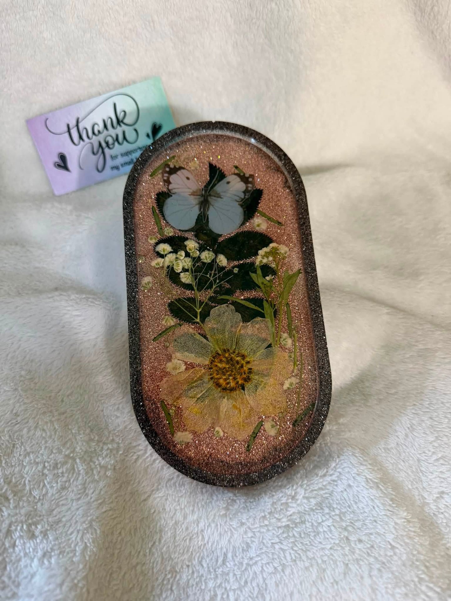 Small Oval Black & White Butterfly, Daisy & Queen Anne's Lace Trinket Tray