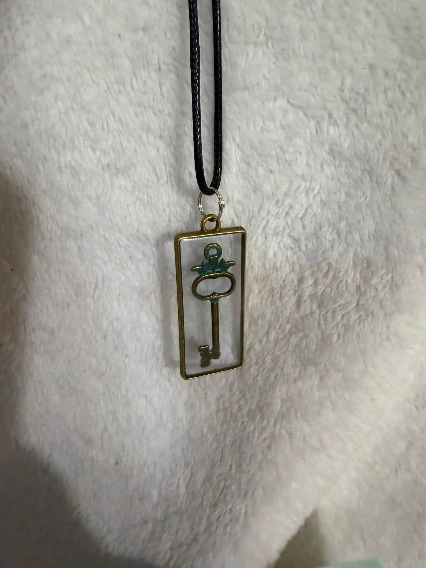 Vintage Ornate Skeleton Key Necklace