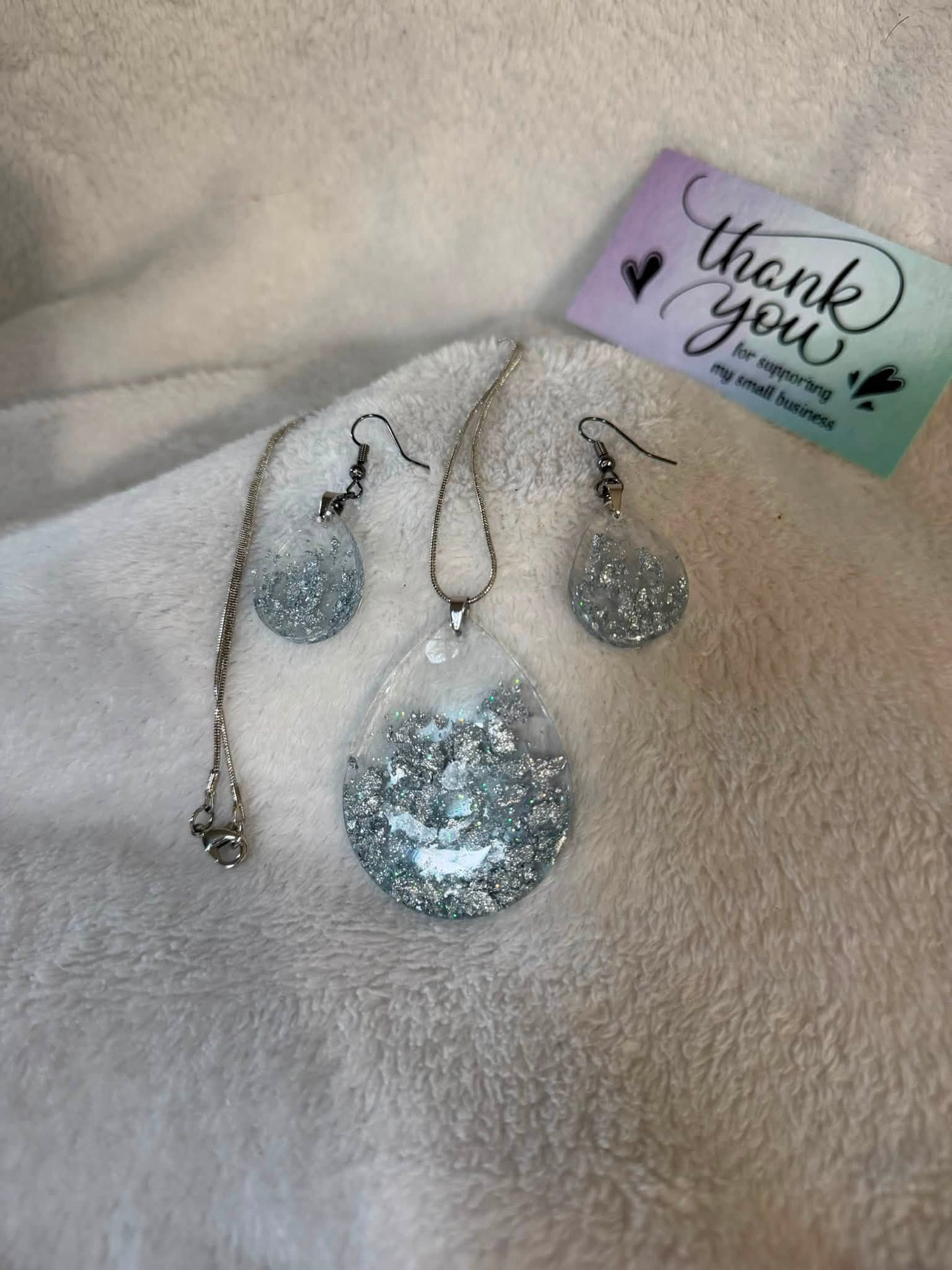 Silver Foil Oval Earring & Necklace Set