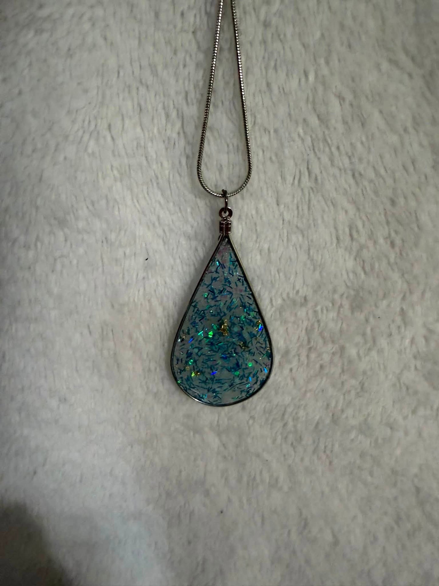 Blue-Green Confetti Glitter Teardrop Earring & Necklace Set