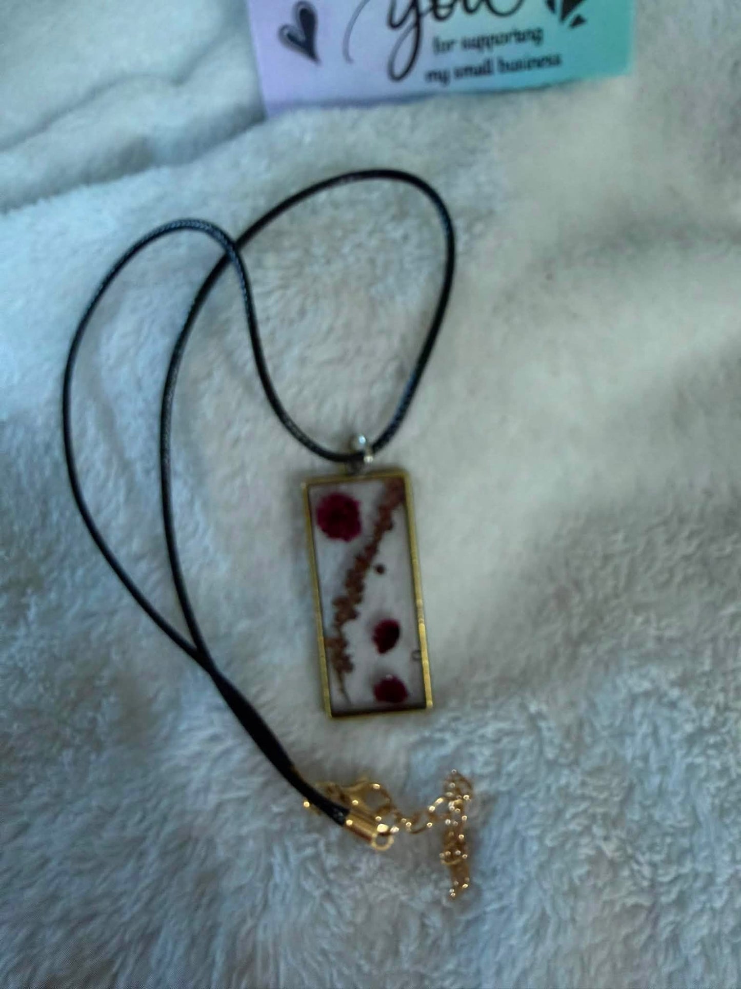 Gypsophila & Amaranth Rectangular Pendant Necklace