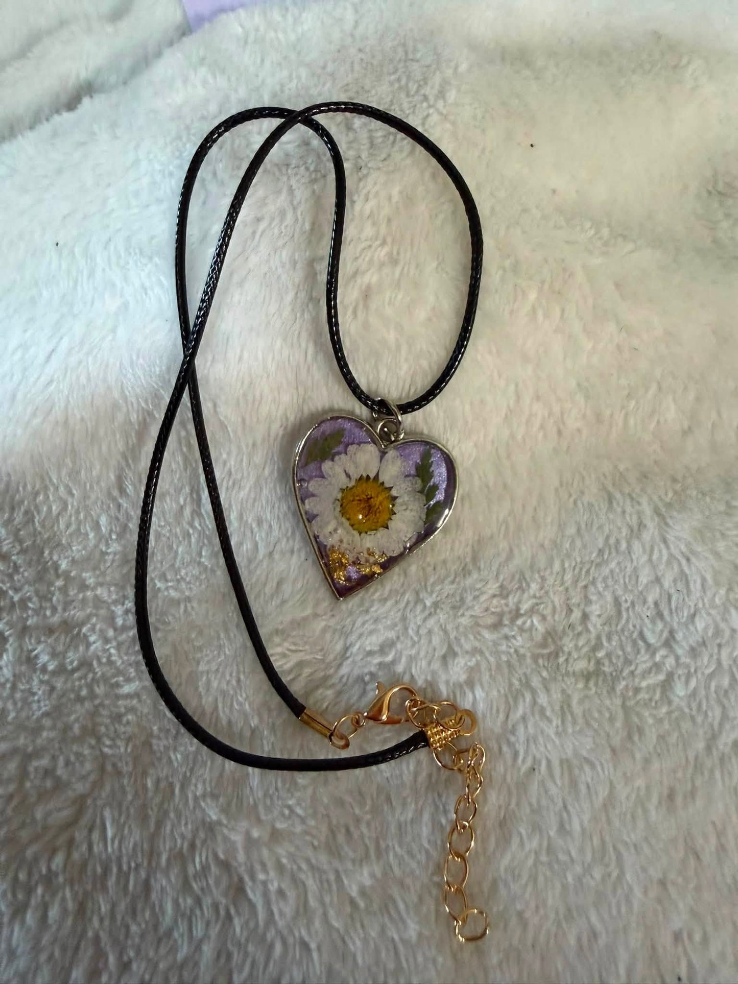 Lavender Daisy Heart Pendant Necklace