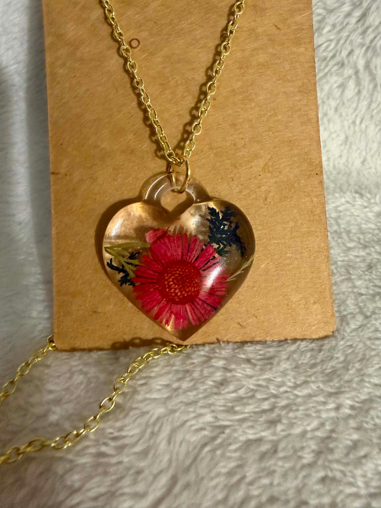 Pressed Red Daisy Botanical 3D Heart Resin Pendant Necklace