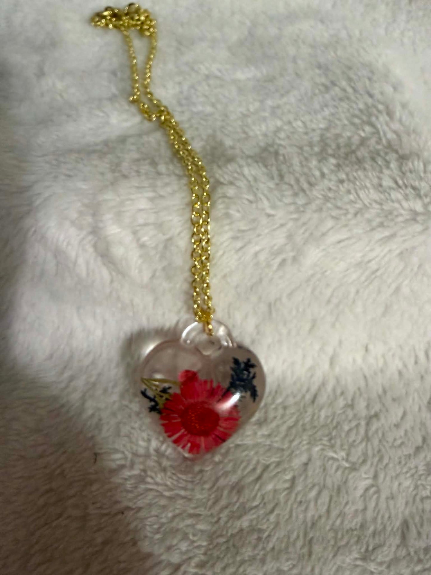 Pressed Red Daisy Botanical 3D Heart Resin Pendant Necklace