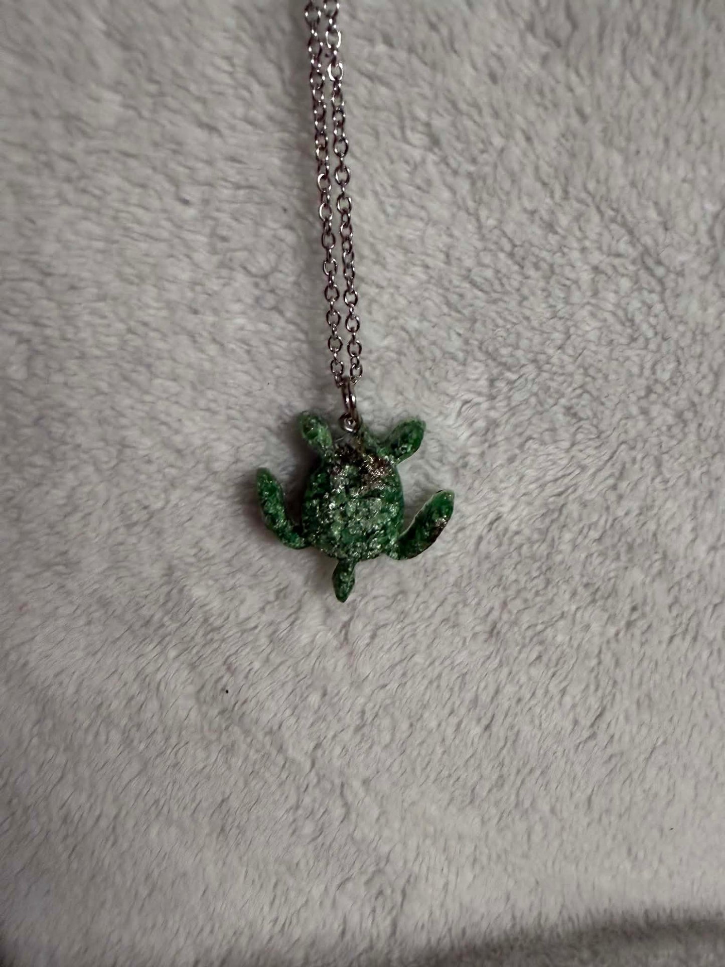 Green & Silver Sea Turtle Pendant Necklace