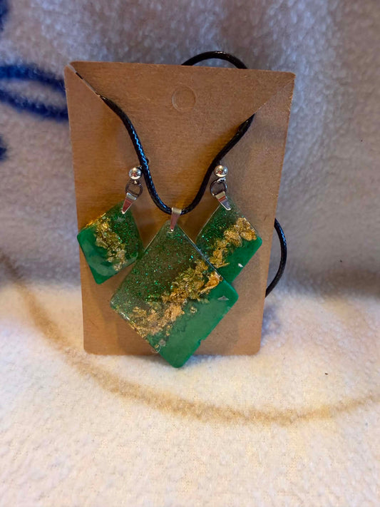 Emerald & Gold Foil Diamond Resin Jewelry Set